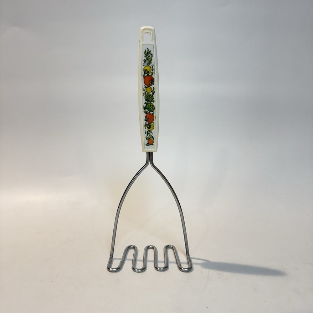 Vintage 70s Ekco Spice of Life Pattern Vegetable Potato Masher Kitchen Utensil